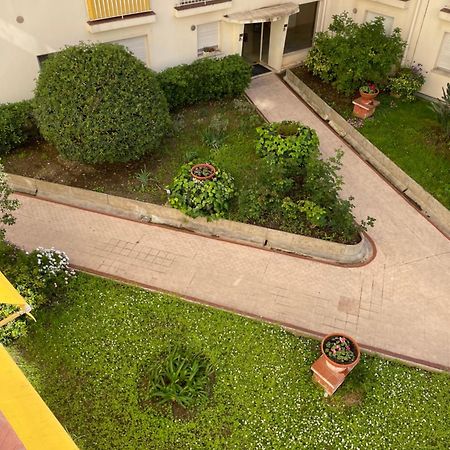 Appartement Maroelvi ม็องตง ภายนอก รูปภาพ