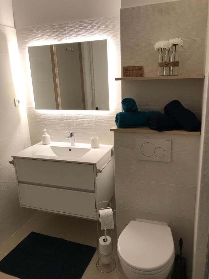 Appartement Maroelvi ม็องตง ภายนอก รูปภาพ