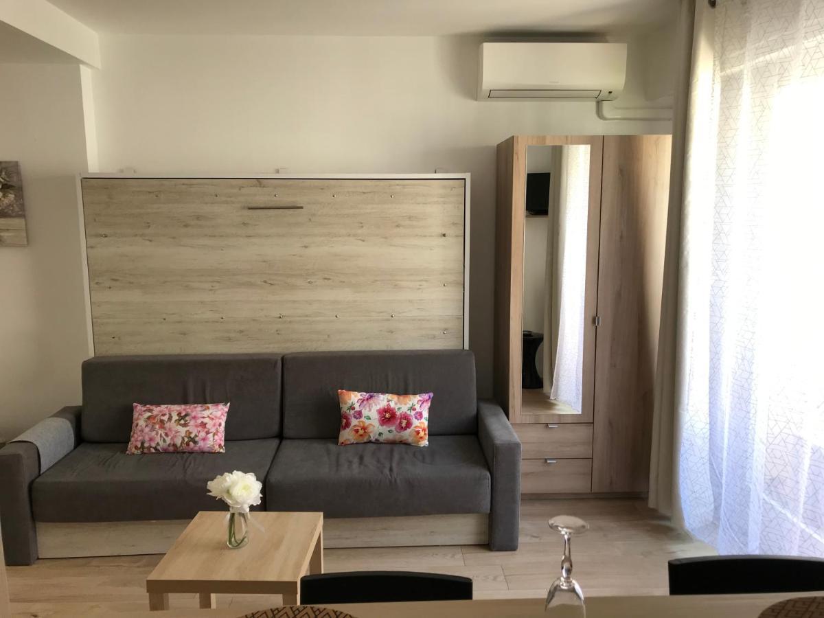 Appartement Maroelvi ม็องตง ภายนอก รูปภาพ